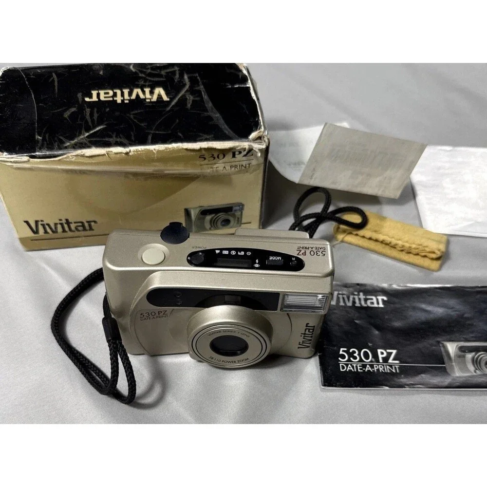 Vivitar 530PZ 35mm Point and Shoot Film Camera with Date-A-Print